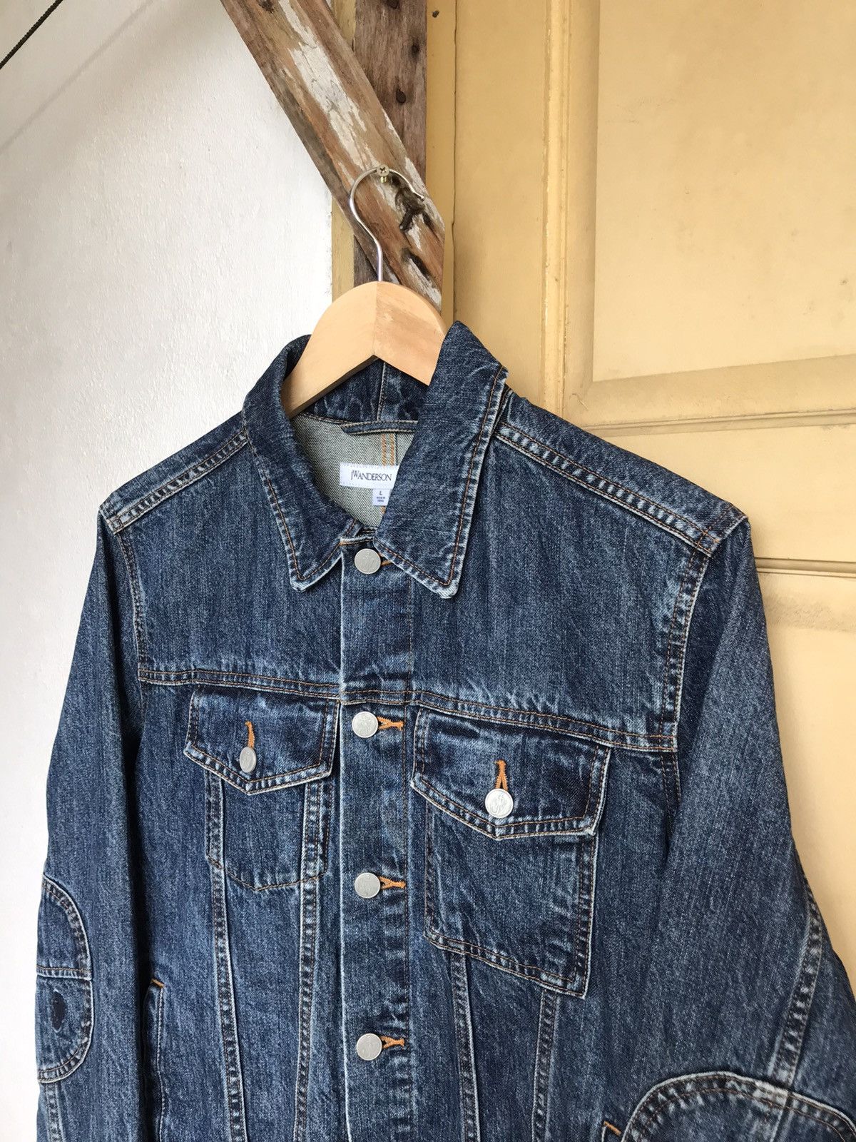 JW Anderson Vintage J.W.Anderson x Uniqlo Denim Trucker Jacket Size US L / EU 52-54 / 3 - 9 Thumbnail