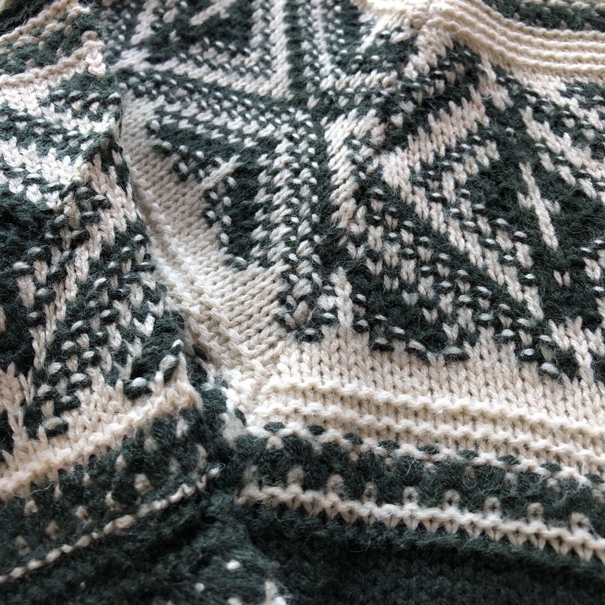 Aran Isles Knitwear Vintage Knitwear Sweater by Avan Lily Size US S / EU 44-46 / 1 - 10 Thumbnail