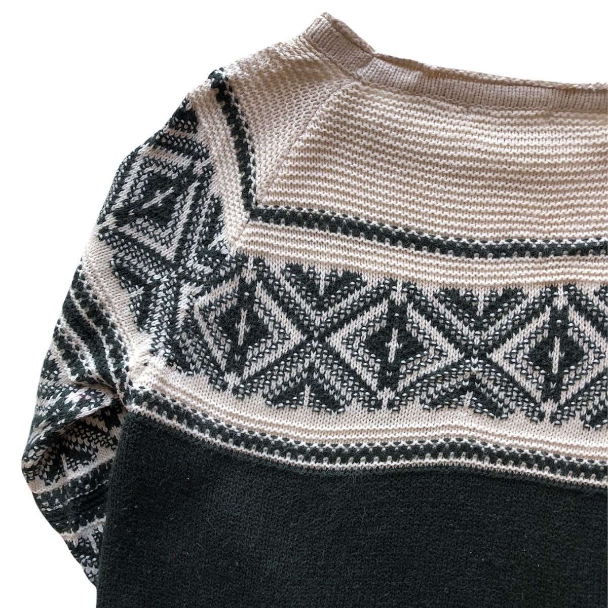 Aran Isles Knitwear Vintage Knitwear Sweater by Avan Lily Size US S / EU 44-46 / 1 - 6 Thumbnail