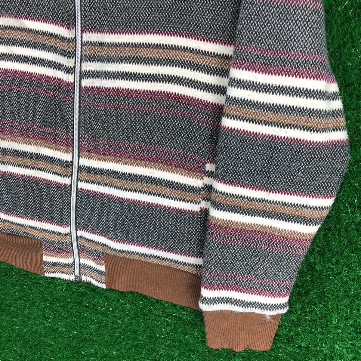 Japanese Brand Vintage Navajo Knit Sweater Hoodie Fleece Lining by Rackbird Size US M / EU 48-50 / 2 - 3 Thumbnail