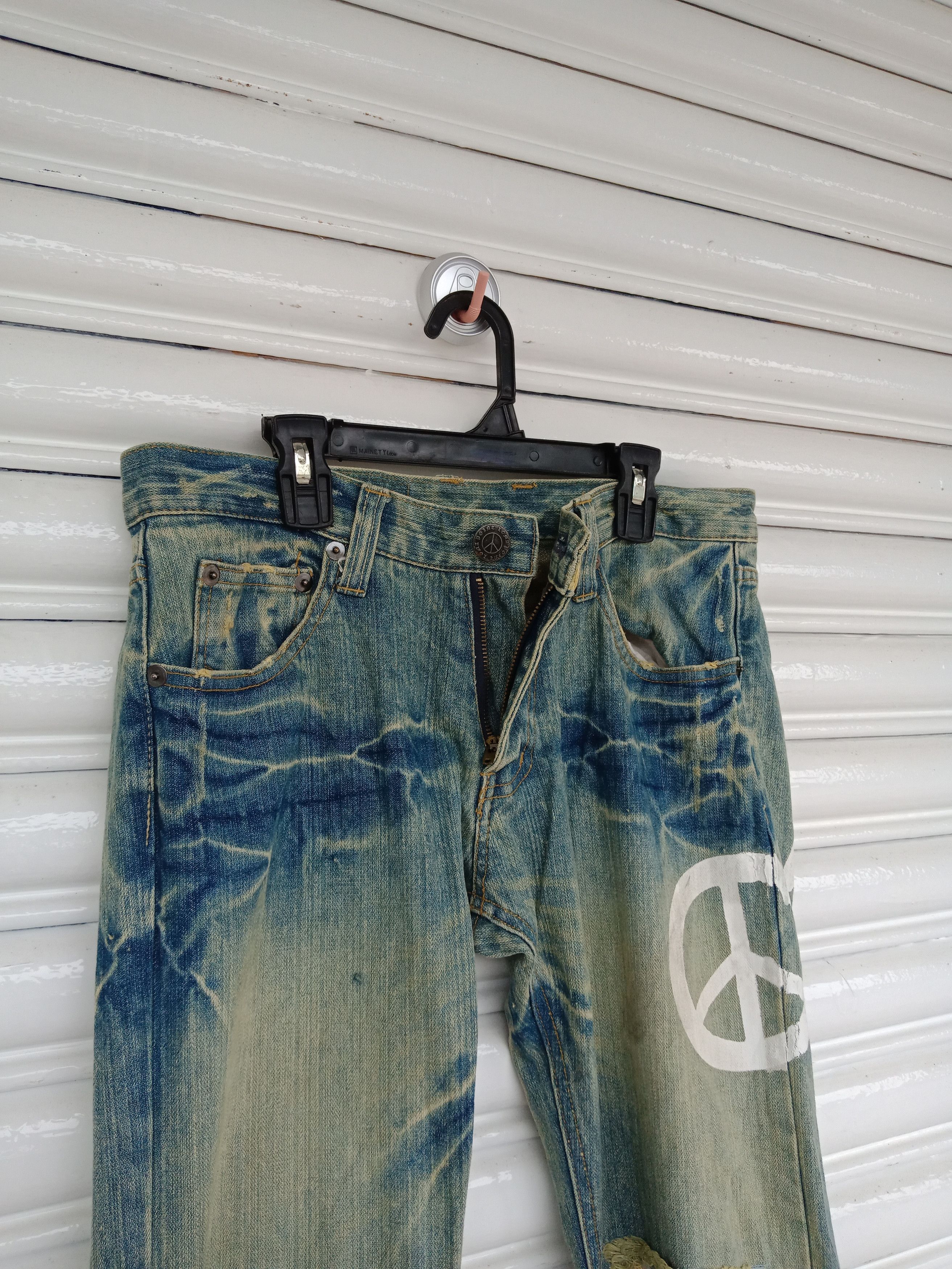 In The Attic Loma Doine Anarchy Peace Mudwash Distressed Flare Size US 31 - 9 Thumbnail