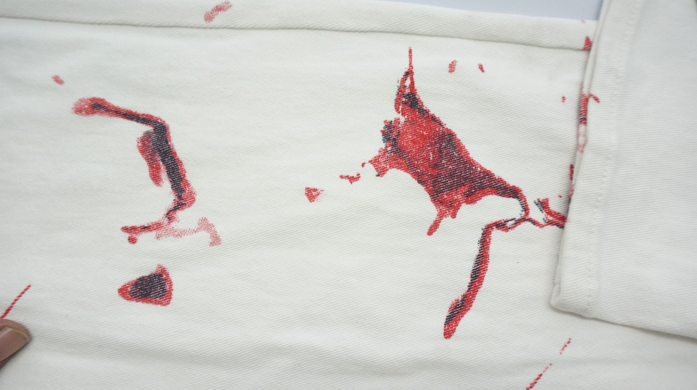 Other 🔥 Dope Bloodspill Printed 🔥 Design Offwhite jeans Size US 37 - 21 Thumbnail