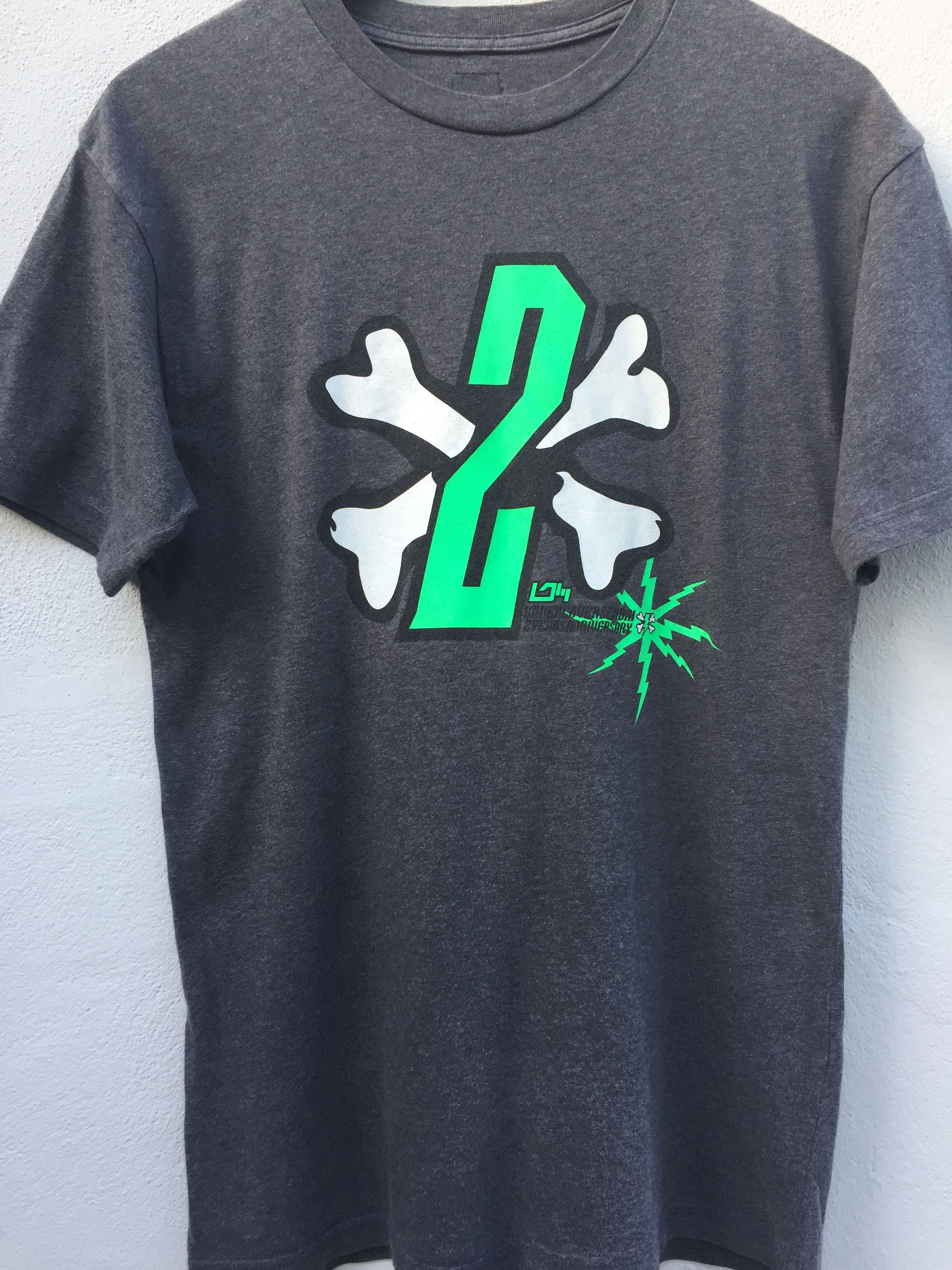 Jun Takahashi SS2001 UNDERCOVER ANNIVERSARY CHAOTIC DISCORD T-SHIRT Size US S / EU 44-46 / 1 - 5 Thumbnail