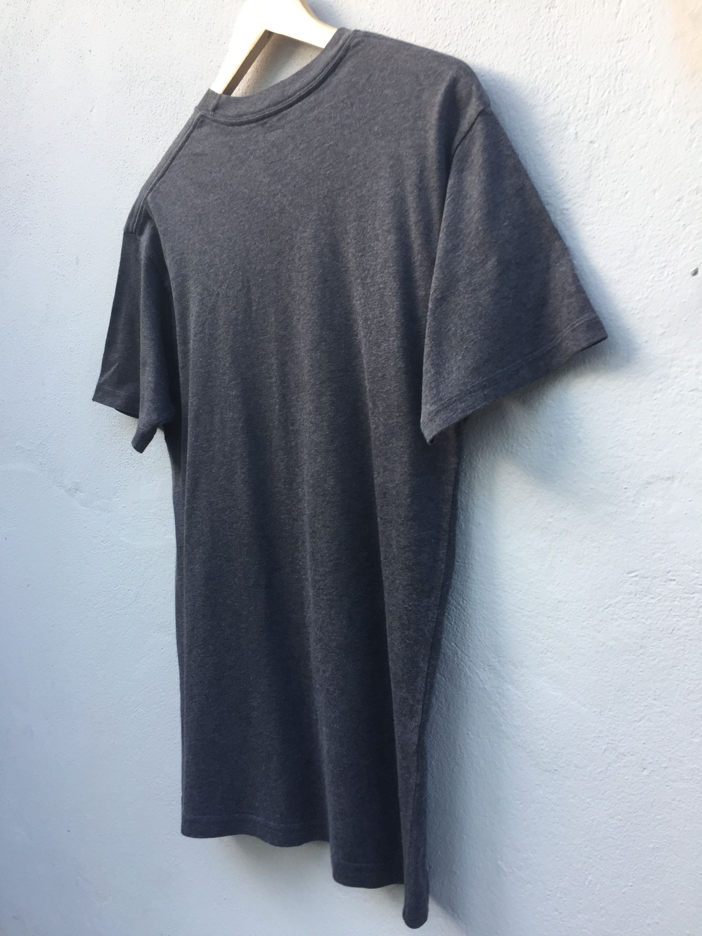 Jun Takahashi SS2001 UNDERCOVER ANNIVERSARY CHAOTIC DISCORD T-SHIRT Size US S / EU 44-46 / 1 - 10 Thumbnail
