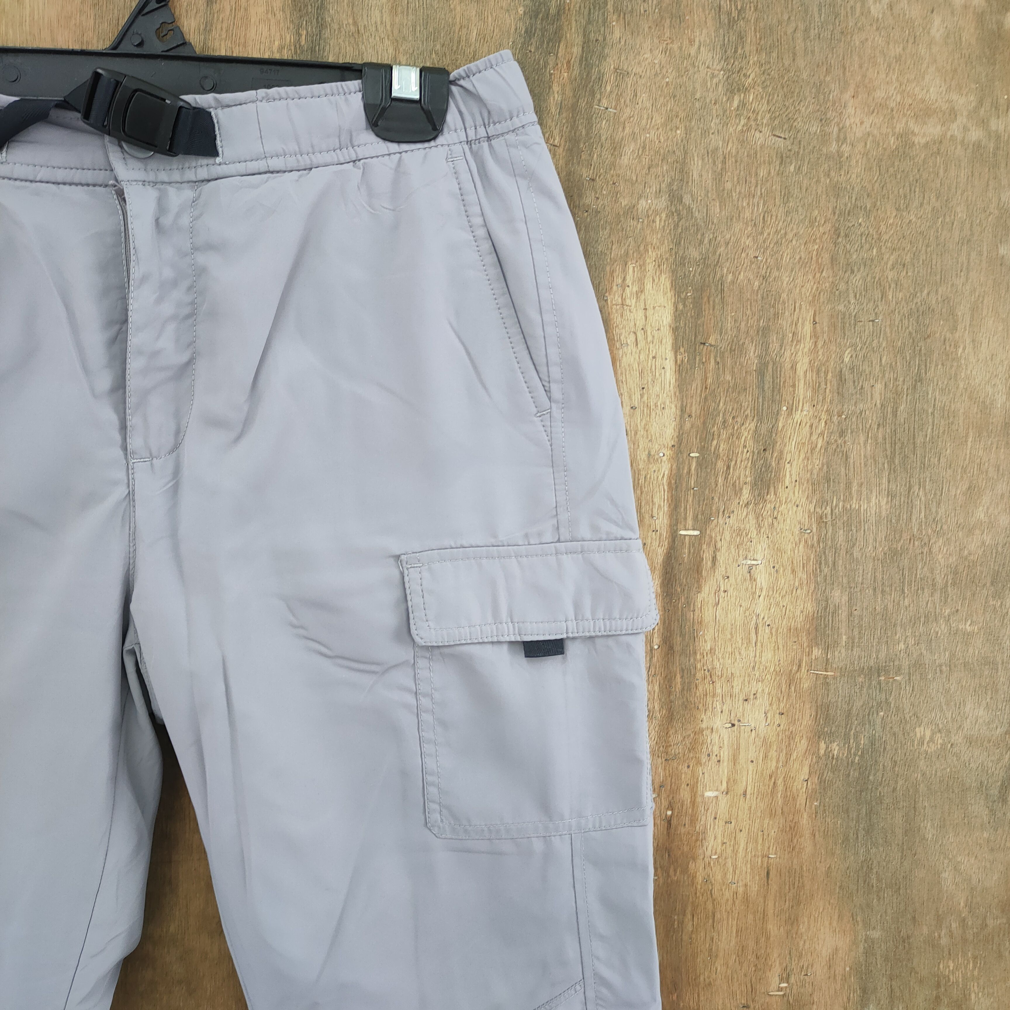 Uniqlo UNIQLO WINTER CARGO PANTS /OUTDOOR PANTS Size US 26 / EU 42 - 5 Thumbnail