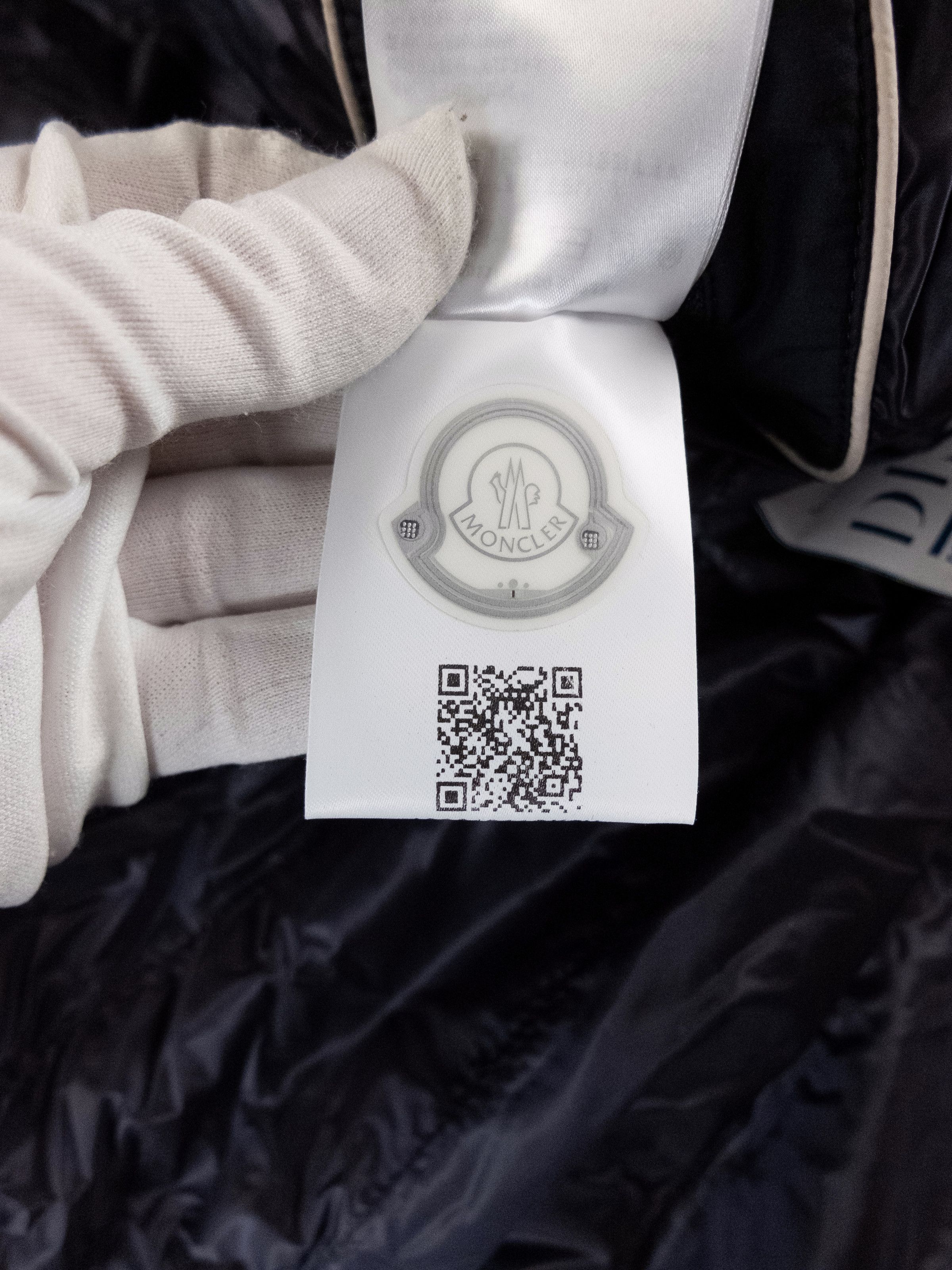 Moncler Moncler Authie lightweight navy blue down puffer jacket XL 4 Size US XL / EU 56 / 4 - 12 Thumbnail