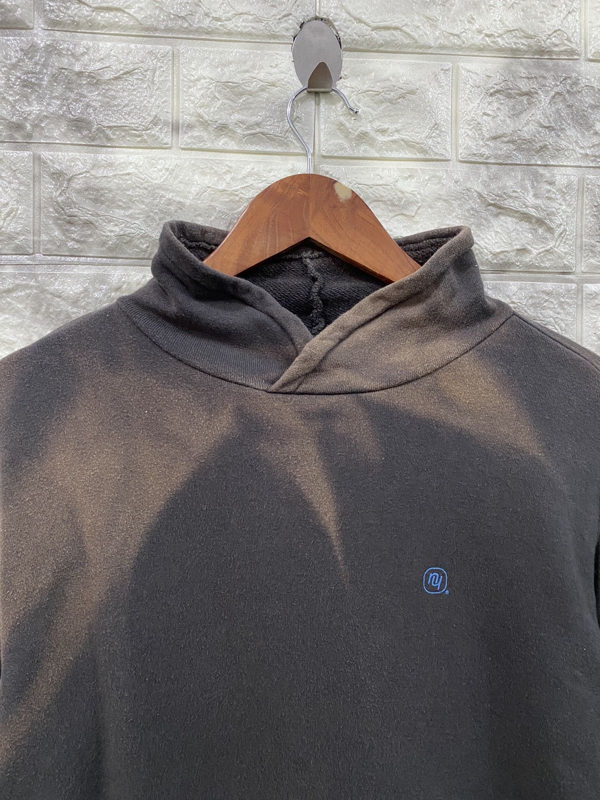 Neighborhood × Vintage Vintage Neighbourhood Faded Sweater Size US M / EU 48-50 / 2 - 3 Thumbnail