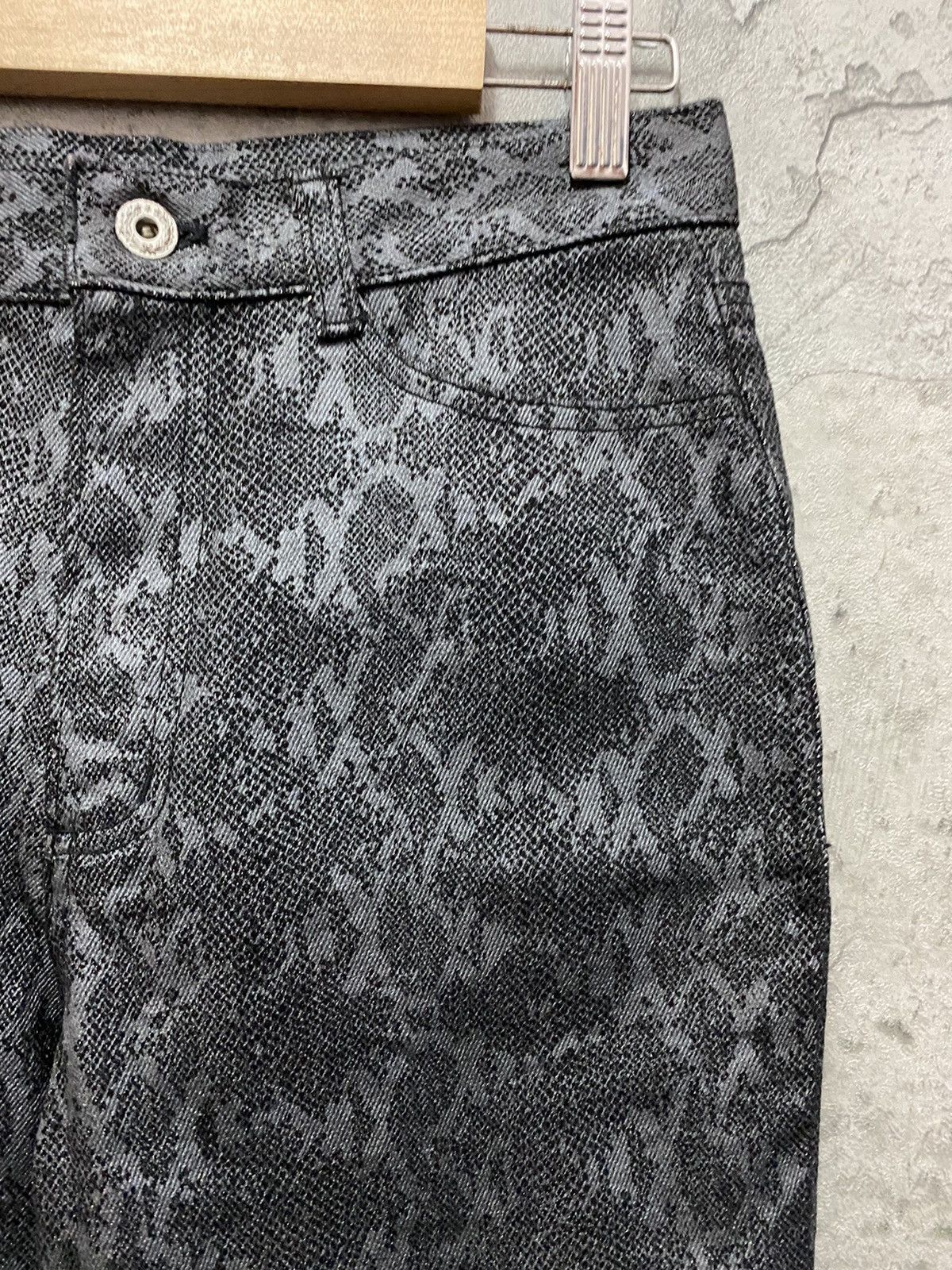 Designer × Japanese Brand Japan Brand Junk Culture Snake Skin Pants Size US 27 - 6 Thumbnail