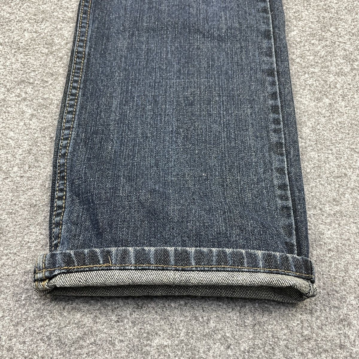 Levi's × Vintage Vintage Levi's 514 Distressed Jeans -wc 270 Size US 34 / EU 50 - 3 Thumbnail