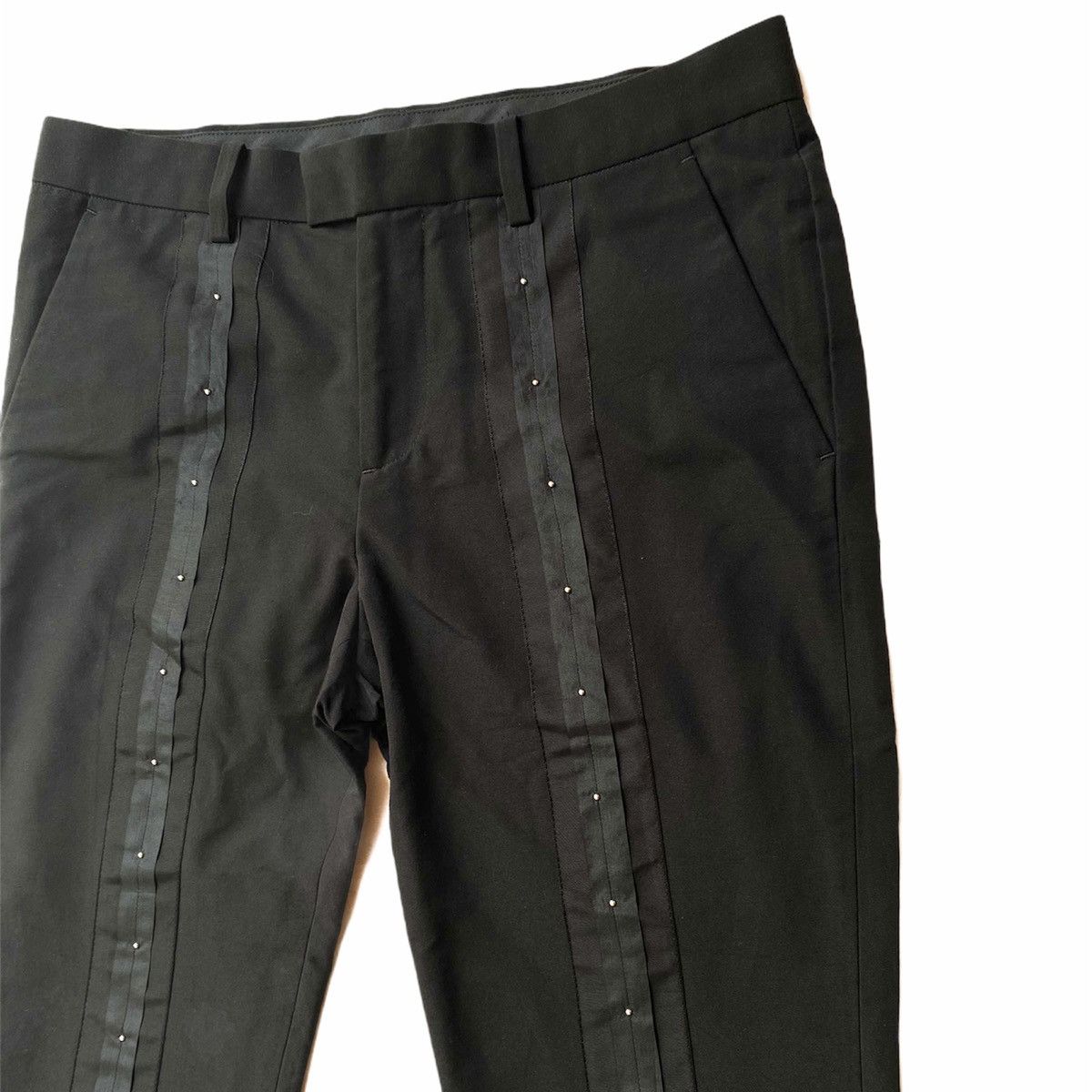 Undercover Undercover Black Front Studded Cropped Trousers Size US 30 / EU 46 - 1 Thumbnail