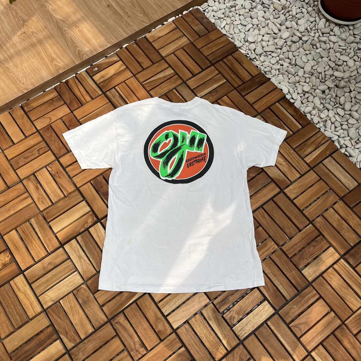 Vintage 2000s Santa Cruz Skateboards Pocket Tee 