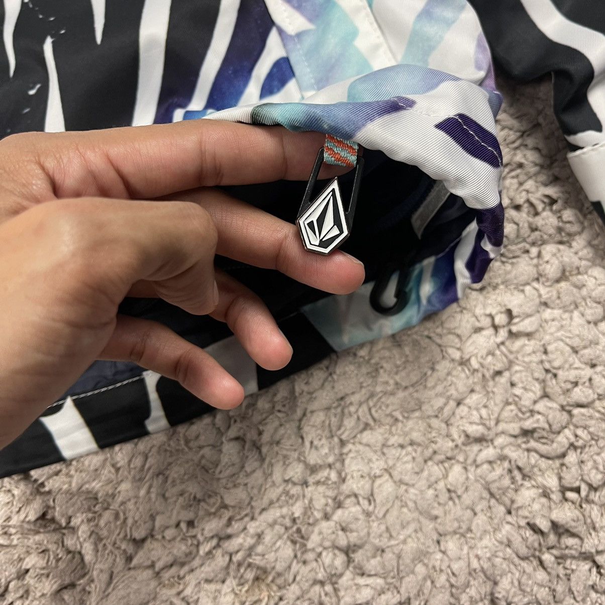 Vintage × Volcom Vintage Volcom Nice Design Hoodie Jacket Size S / US 4 / IT 40 - 17 Thumbnail