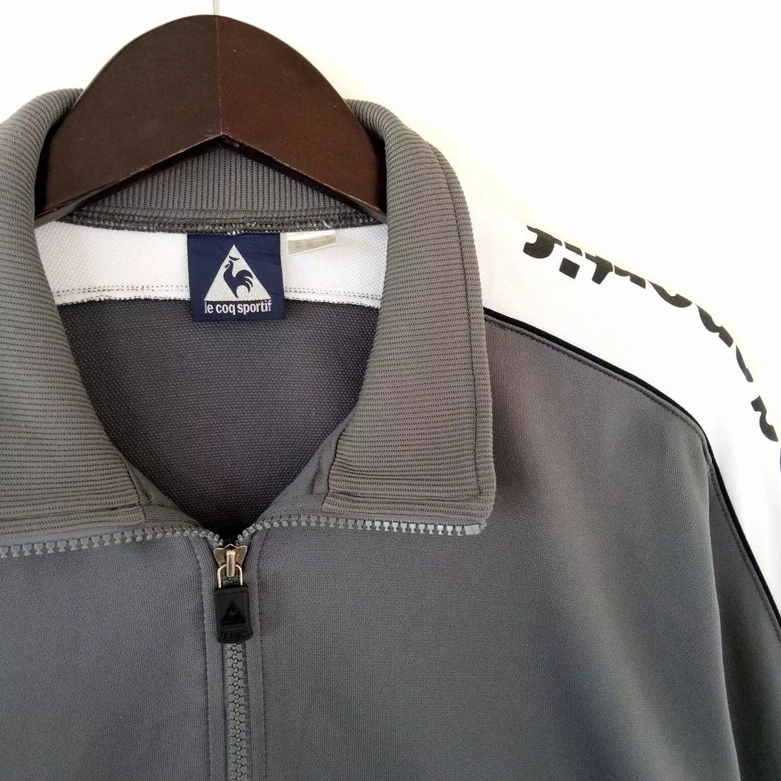 Le Coq Sportif Vintage💥 LE COQ SPORTIF sweater spell out jacket Size US L / EU 52-54 / 3 - 3 Thumbnail