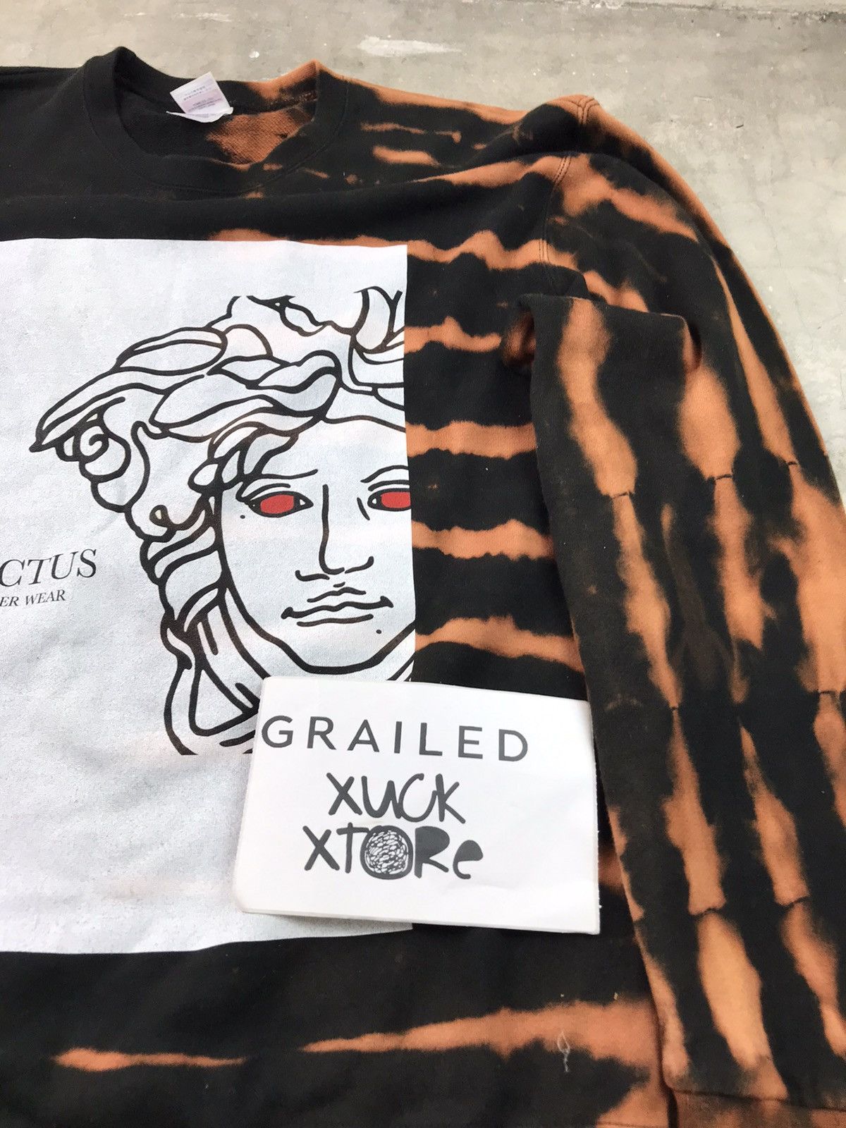 Other INVICTUS CUSTOM BLEACH BY MYSELF INSPIRED VERSACE MEDUSA Size US L / EU 52-54 / 3 - 18 Thumbnail