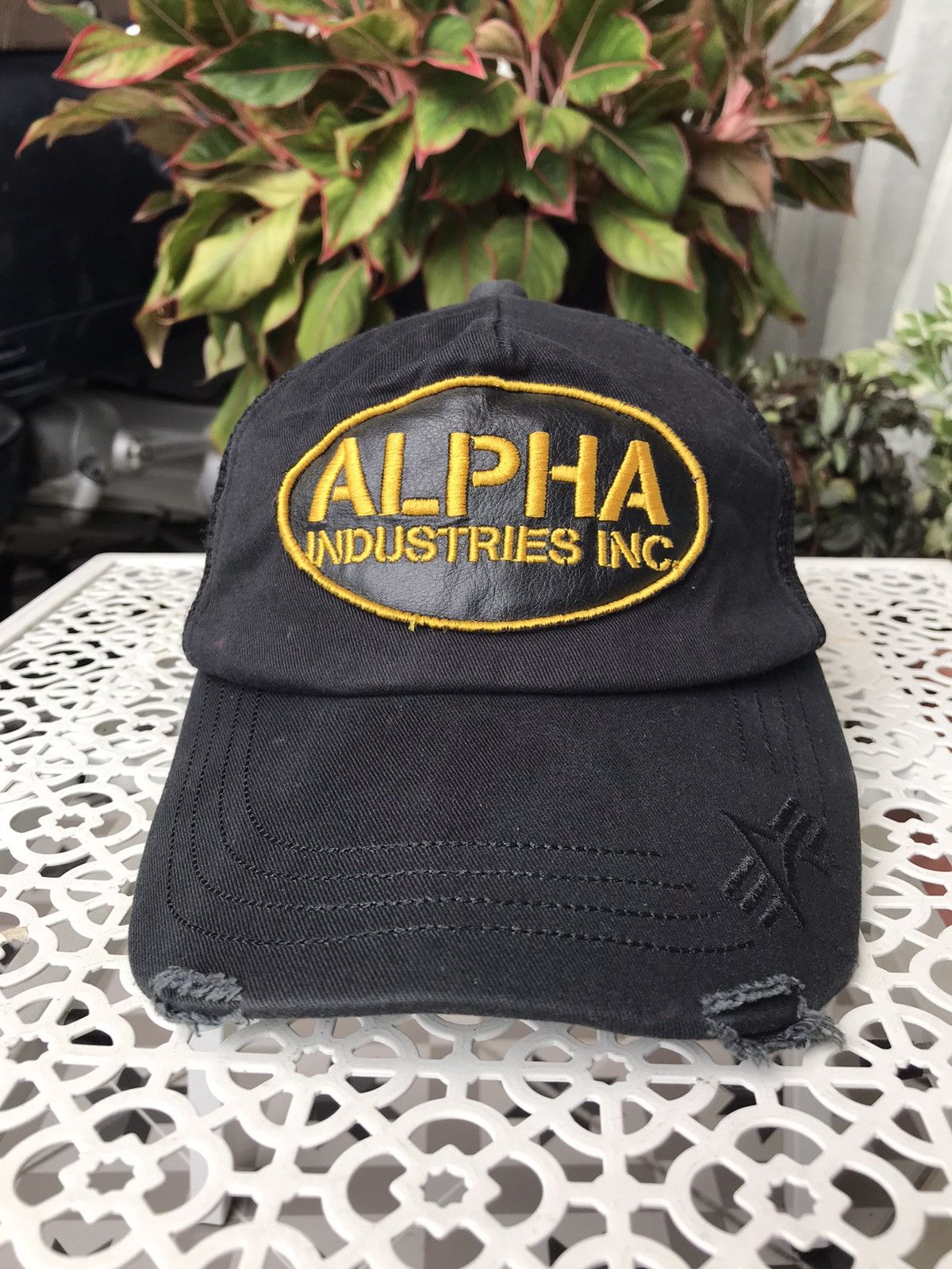 Alpha Industries × Vintage 🔥Distressed Alpha Industries X Trucker Cap Hat Size ONE SIZE - 1 Thumbnail