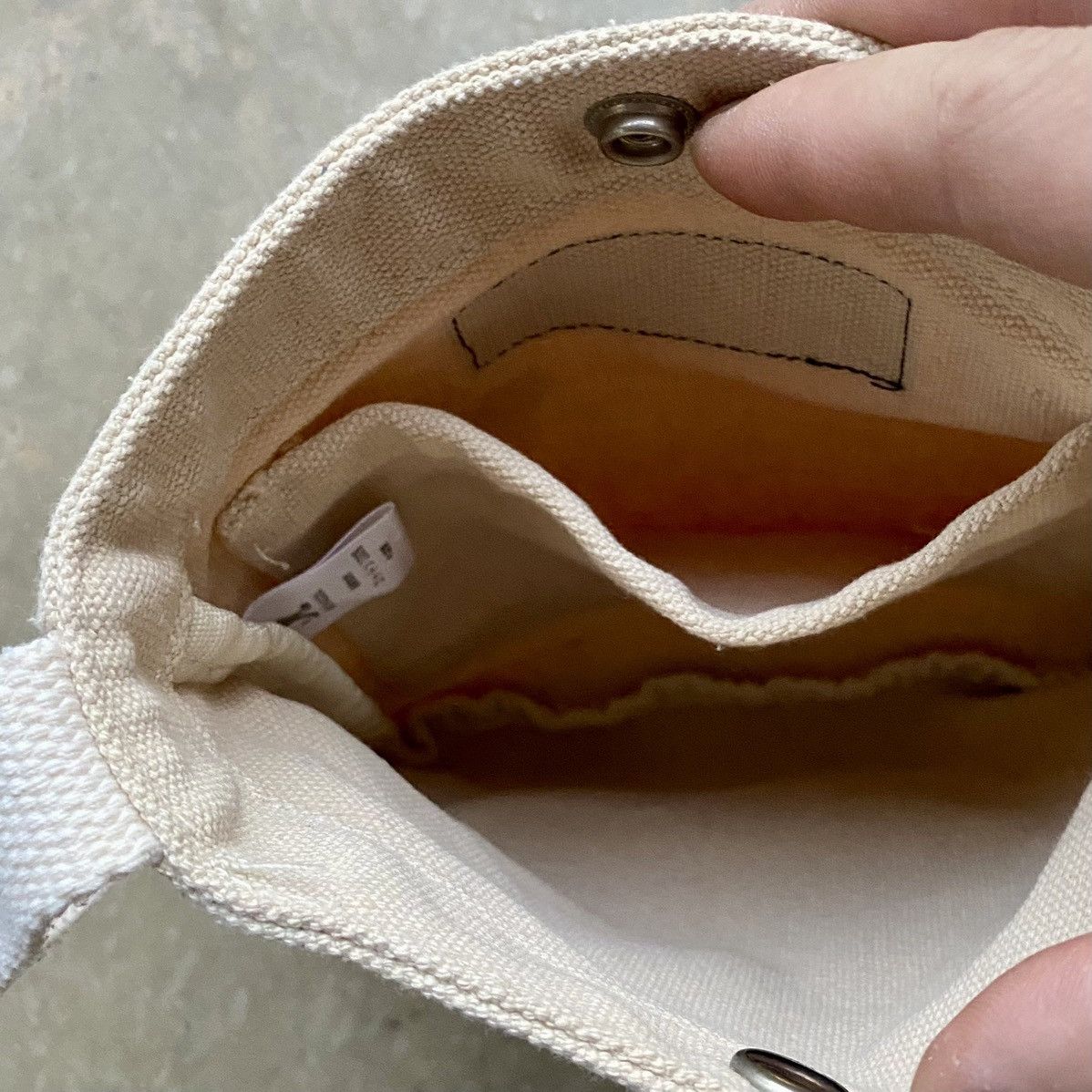 Vintage Kangol Mini Shoulder Bag / Streetwear Essential Size ONE SIZE - 7 Thumbnail