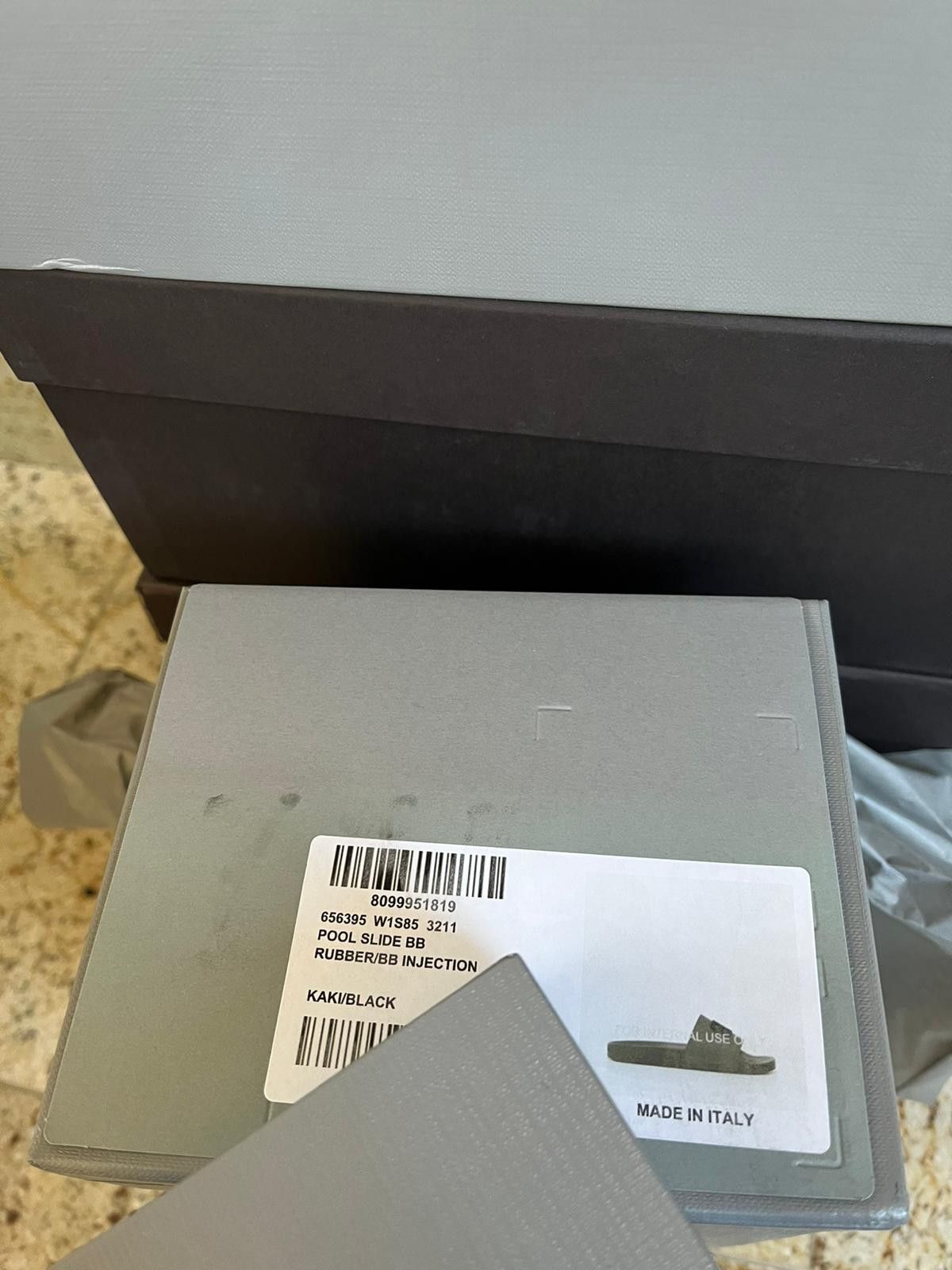 Balenciaga Pool Slide BB in Kaki / Black Size US 9 / EU 42 - 13 Thumbnail