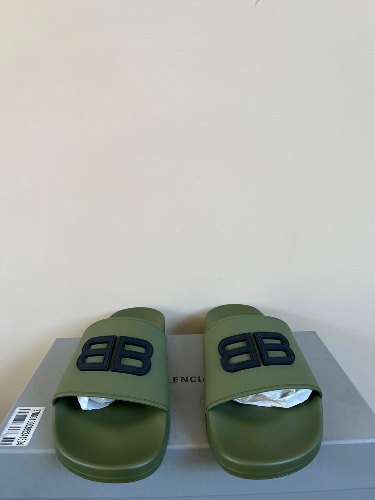 Balenciaga Pool Slide BB in Kaki / Black Size US 9 / EU 42 - 8 Thumbnail