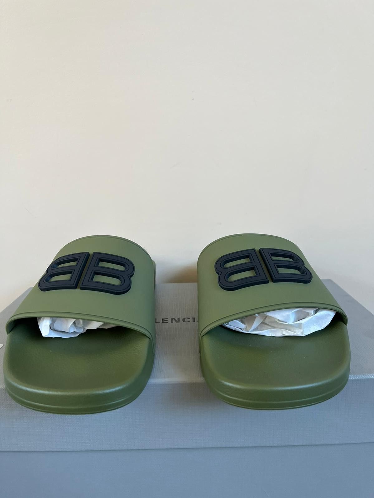 Balenciaga Pool Slide BB in Kaki / Black Size US 9 / EU 42 - 7 Thumbnail