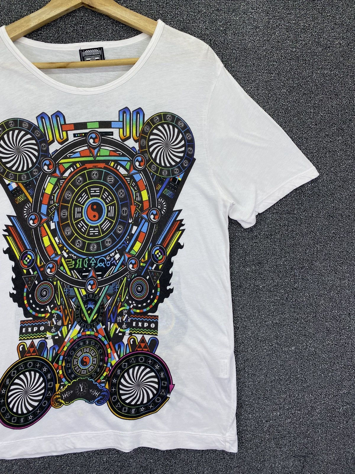 Kenzo Kenzo Minami The Seven Wonder Of The World Art Tee T Shirts Size US M / EU 48-50 / 2 - 3 Thumbnail