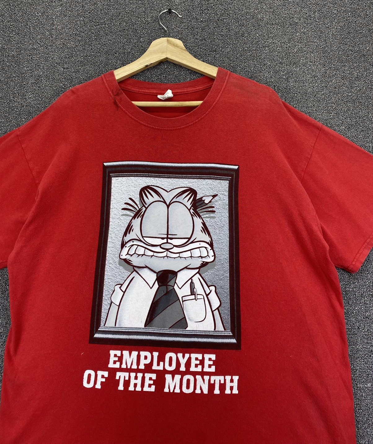 Cartoon Network Vintage Garfield Employee Of The Month Red Tee T Shirts Size US XL / EU 56 / 4 - 3 Thumbnail