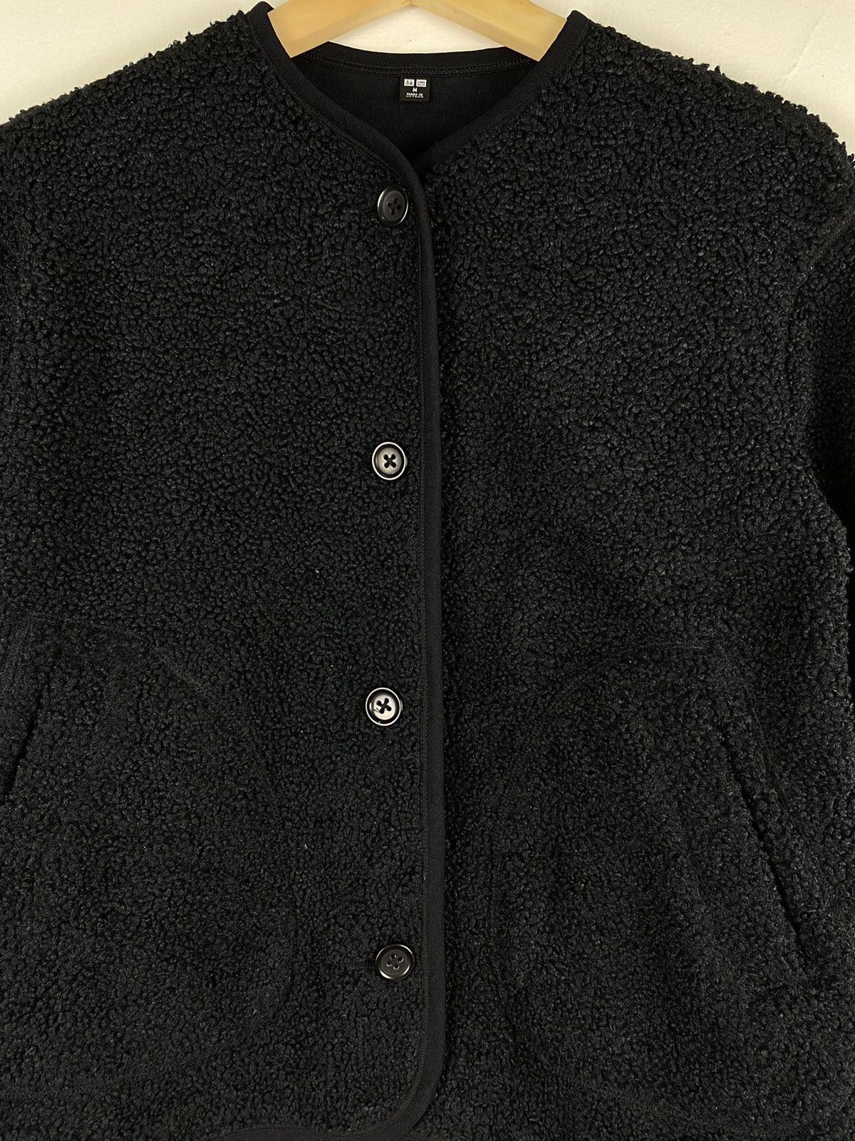 Japanese Brand Vintage Uniqlo Sherpa Sweater Button Up Cardigan Size US M / EU 48-50 / 2 - 2 Thumbnail