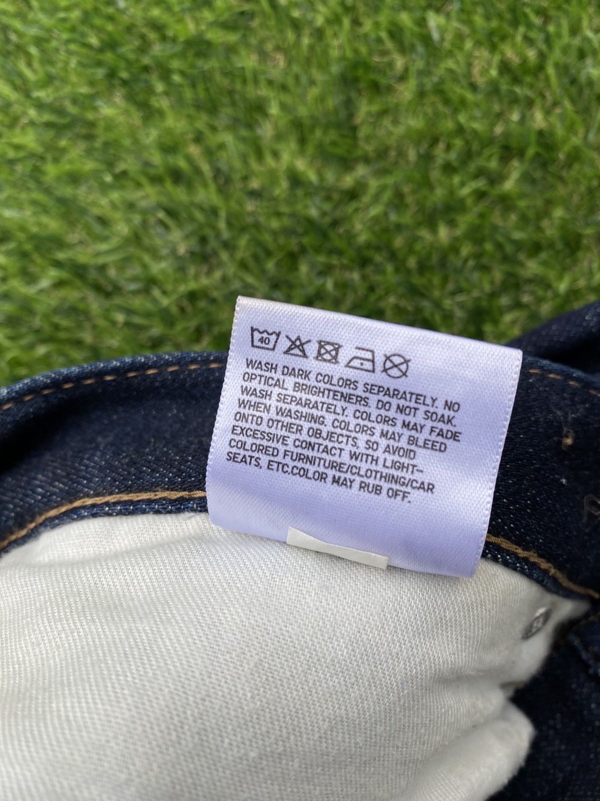 Uniqlo SHOOT 🔥 Vintage Y2K Selvedge Slim fit Denim Jeans By Uniqlo Size US 31 - 7 Thumbnail