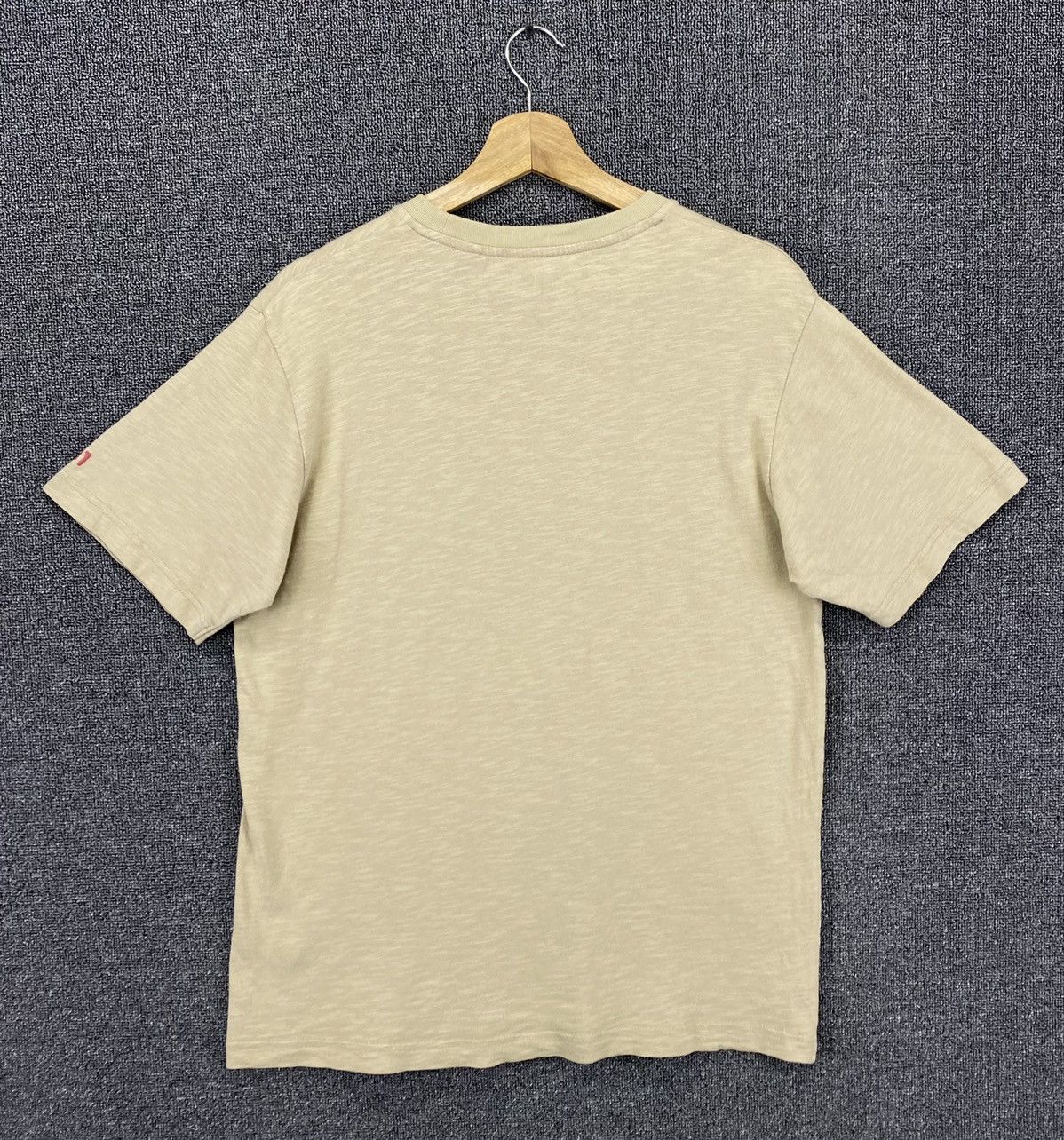 Anime Vintage Taiyo Matsumoto X SHOGAKUKAN Anime X Uniqlo T Shirts Size US L / EU 52-54 / 3 - 6 Thumbnail