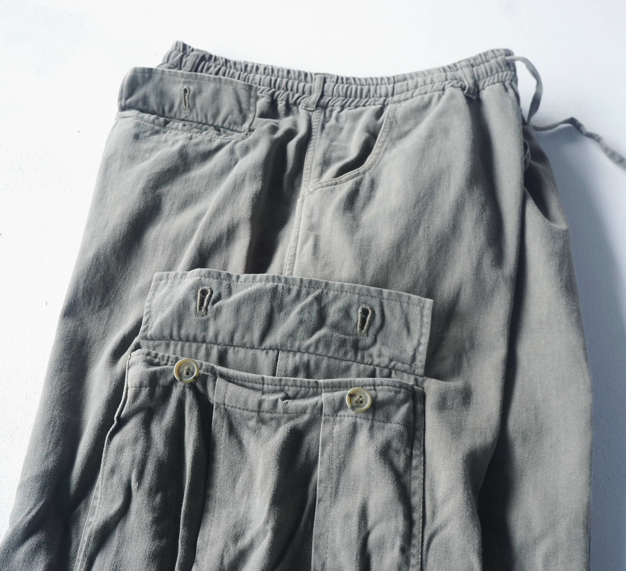 Japanese Brand Army Green Drawstring Baggy Cargo Pants Size US 33 - 5 Thumbnail