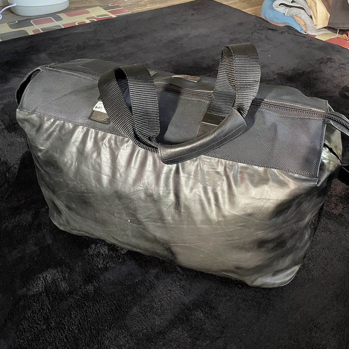 Issey Miyake Vintage Issey Miyake Travel bag Size ONE SIZE - 2 Thumbnail