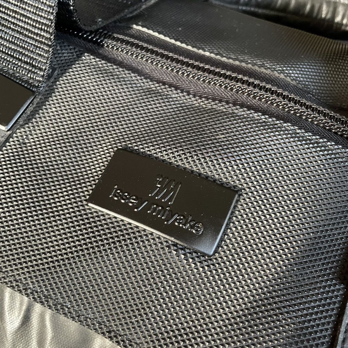 Issey Miyake Vintage Issey Miyake Travel bag Size ONE SIZE - 14 Thumbnail