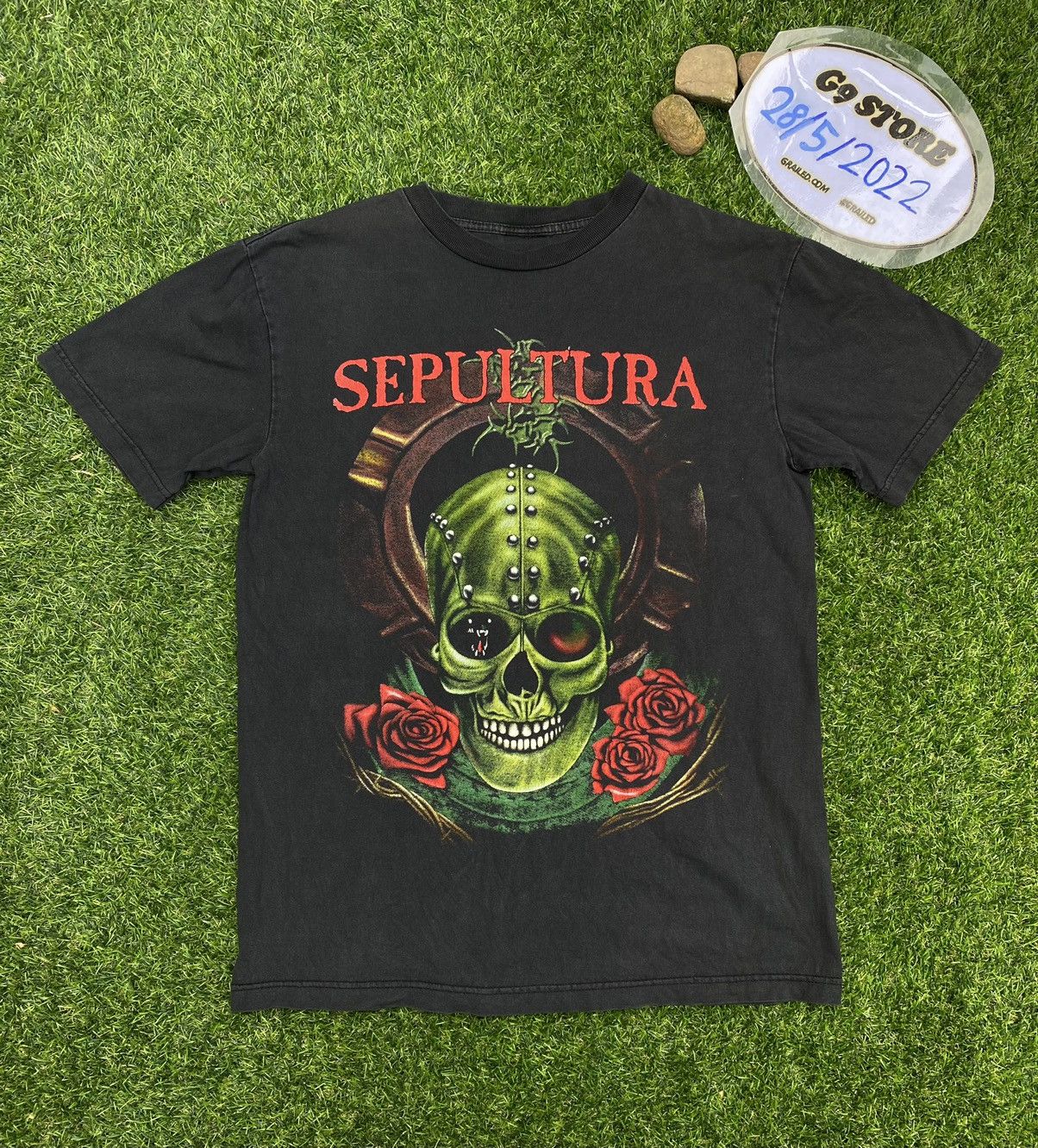 Band Tees Vintage Sepultura Punk Rock Band Tees Tshirt Size US M / EU 48-50 / 2 - 1 Thumbnail