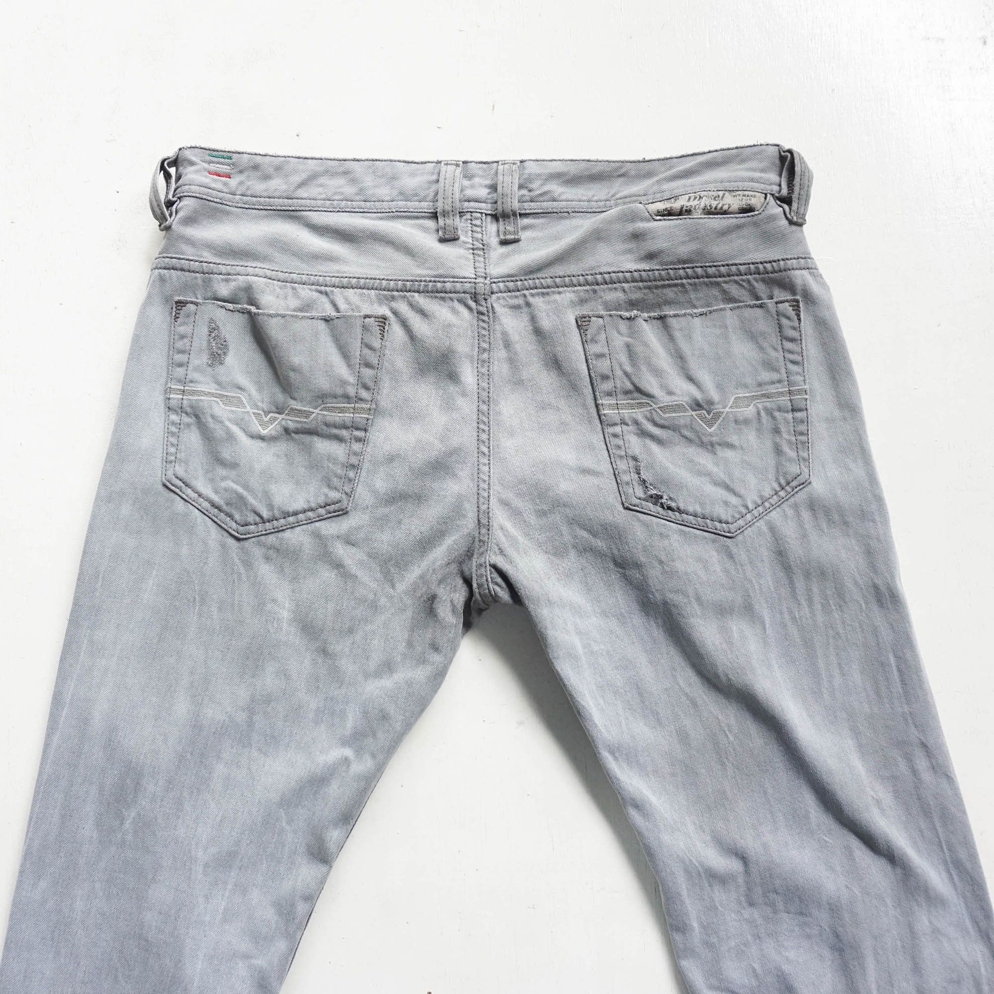 Diesel DIESEL Low Rise Ripped Grey Button Fly Jeans Size US 34 / EU 50 - 2 Thumbnail