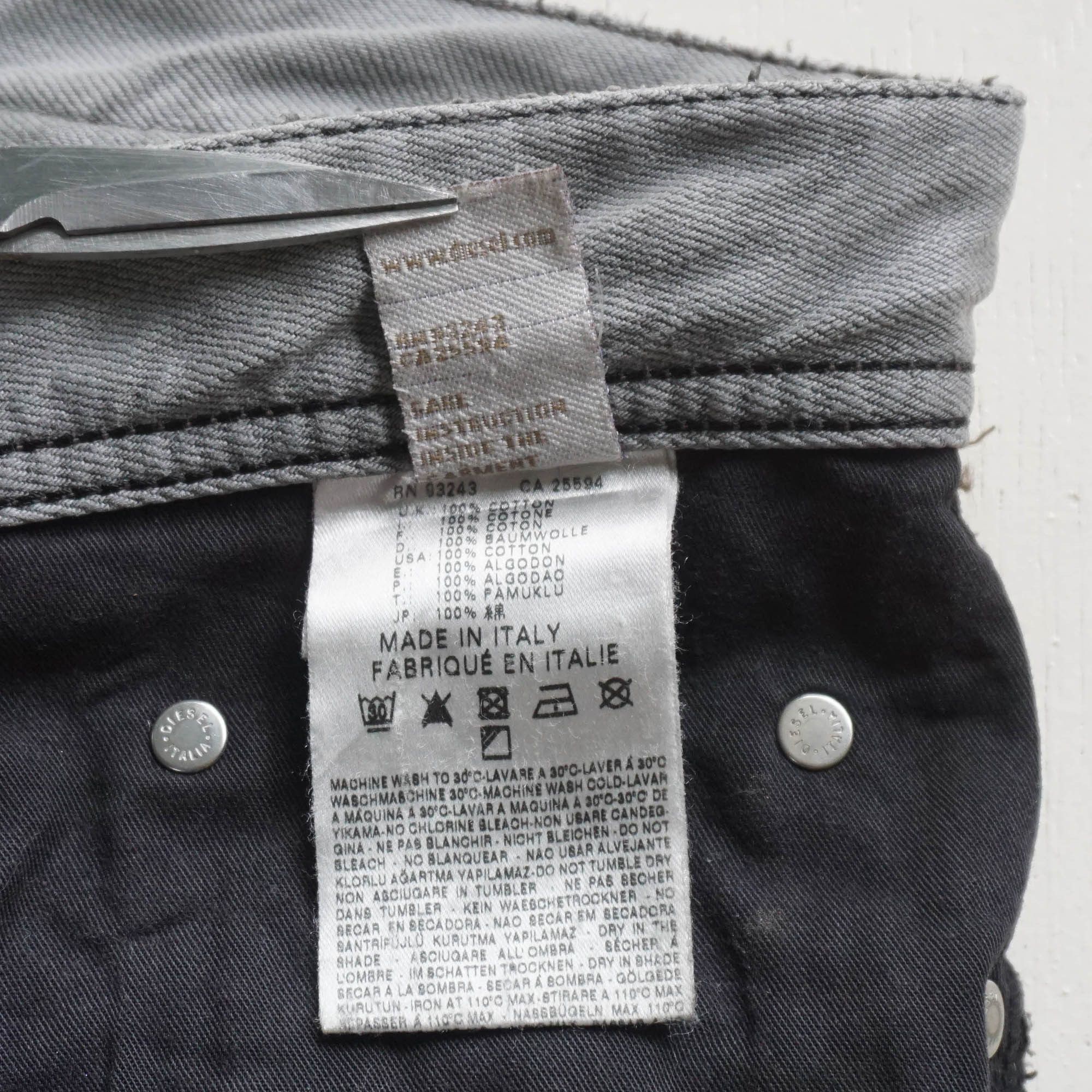 Diesel DIESEL Low Rise Ripped Grey Button Fly Jeans Size US 34 / EU 50 - 8 Thumbnail