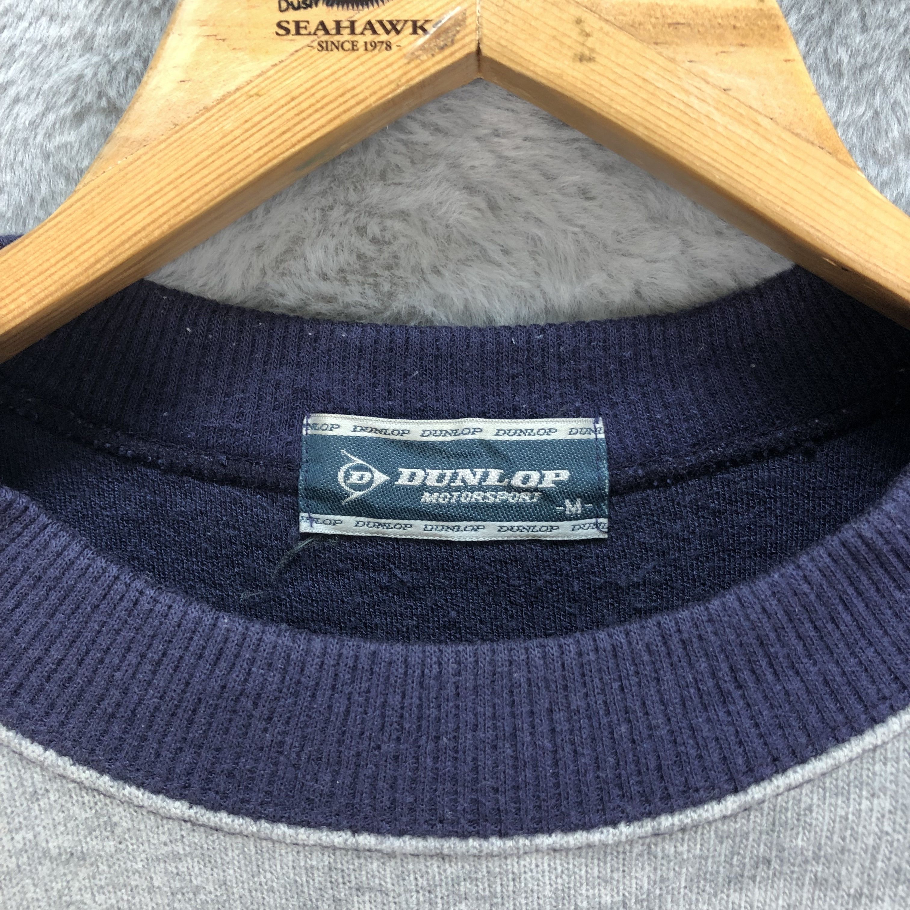 Dunlop VINTAGE DUNLOP MOTOR SPORT SPIRIT SWEATSHIRTS #5161-176 Size US M / EU 48-50 / 2 - 7 Thumbnail