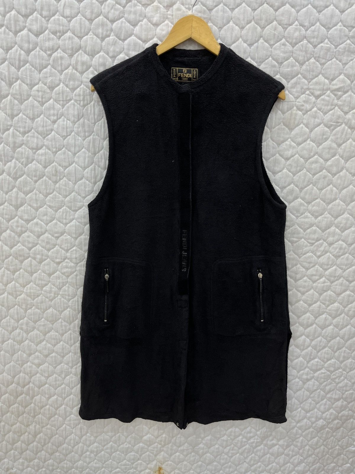 Fendi (Iiii). 🔥🔥FENDI SLEEVELESS VELCRO TAPE FLEECE JACKET Size S / US 4 / IT 40 - 1 Thumbnail