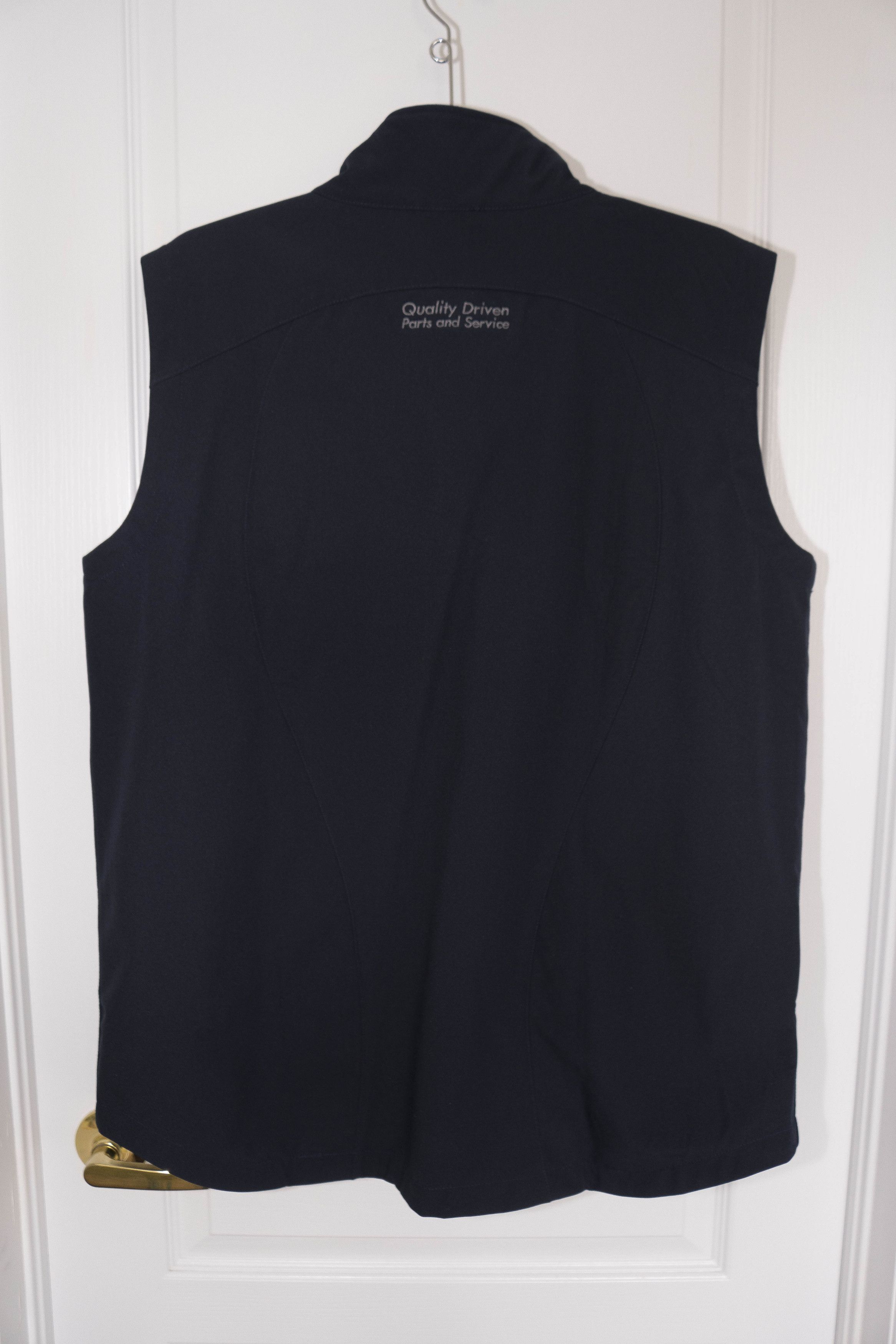 Japanese Brand Subaru - Fleece-Lined Light Vest (Navy/Grey) - Sz M Size US M / EU 48-50 / 2 - 2 Thumbnail