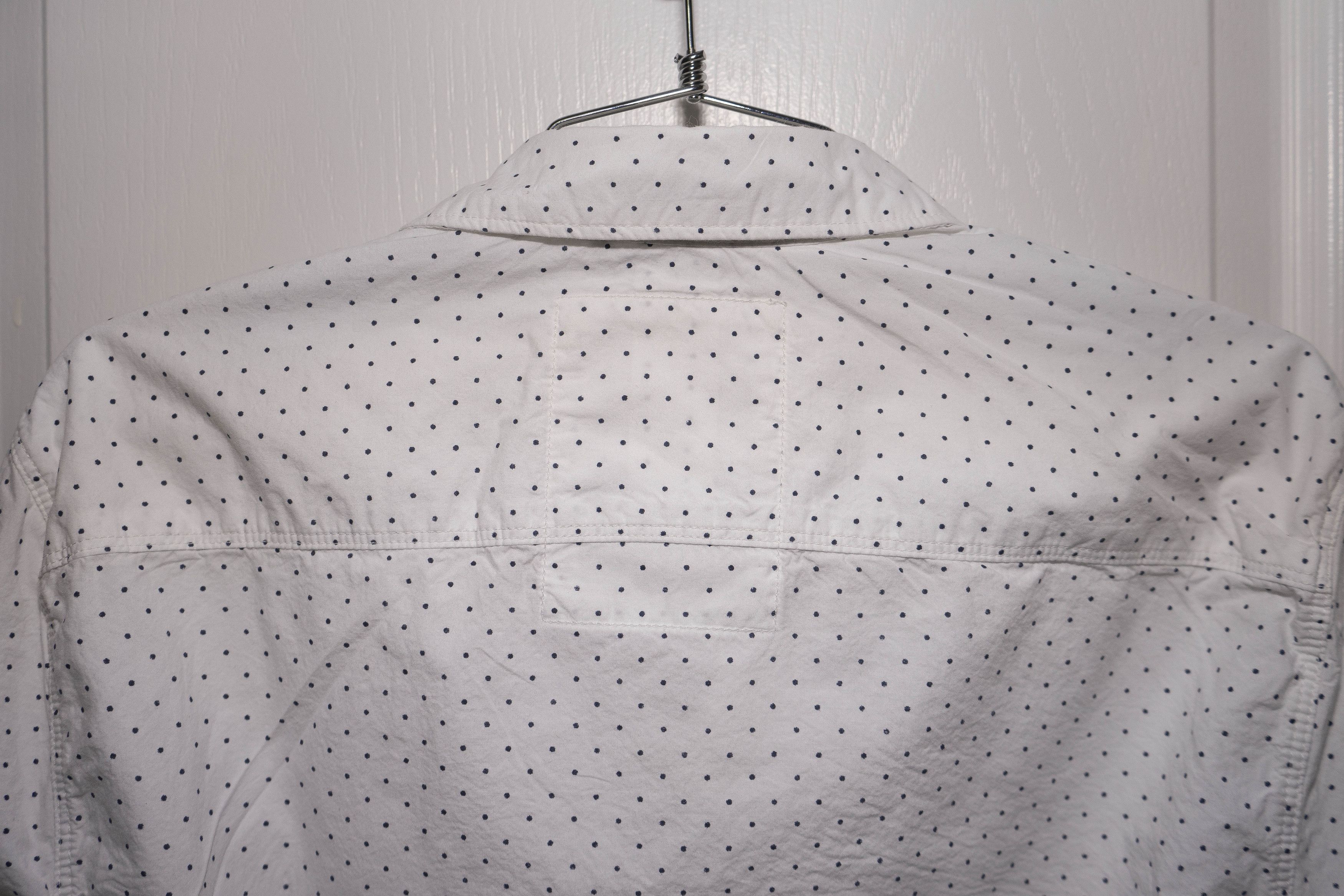 Guess Mini-Polka-Dot Poplin Button Up - Sz M Size US M / EU 48-50 / 2 - 10 Thumbnail