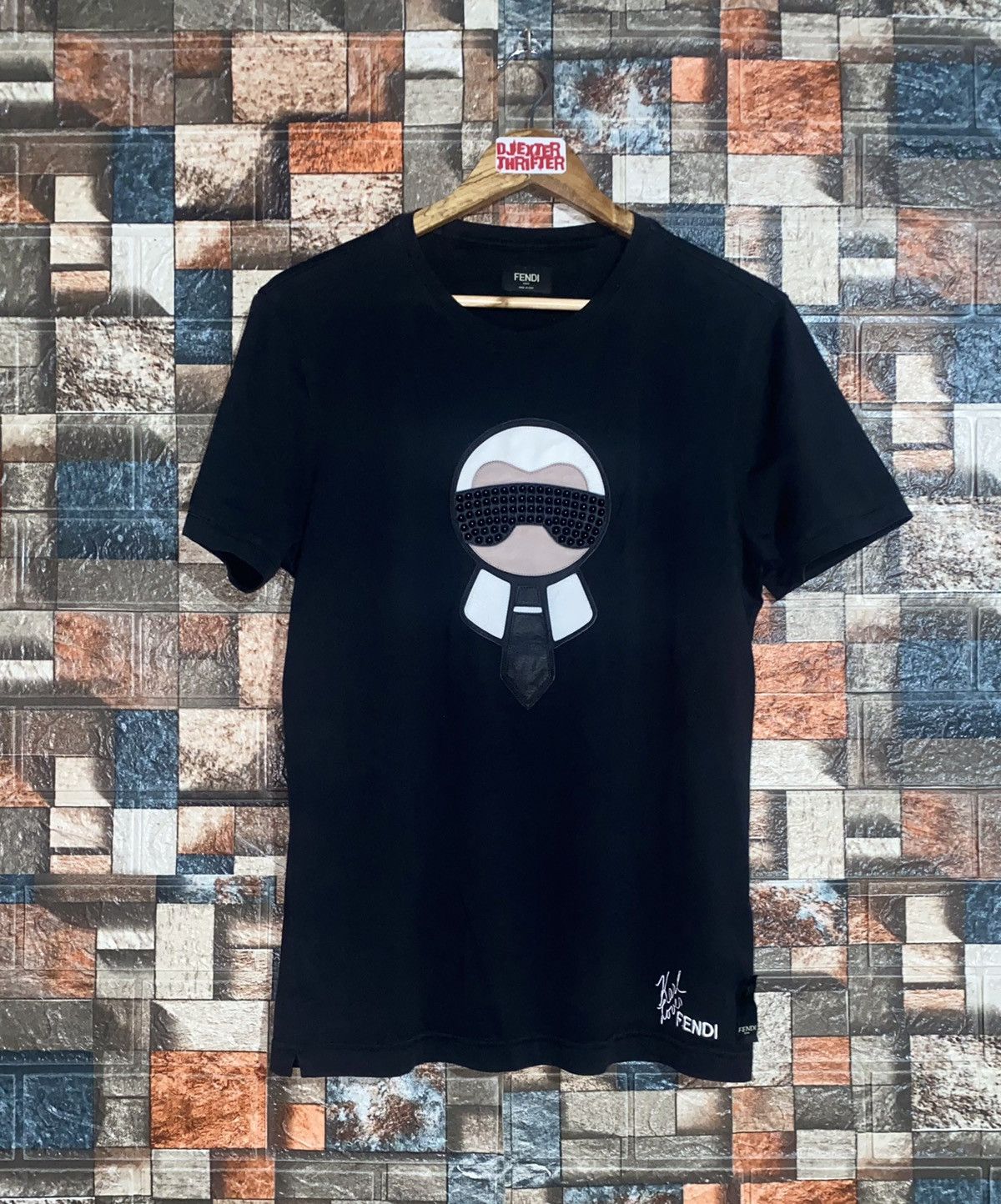 Fendi Black Karl Lagerfeld Karlito Embellished T-shirt – Boutique