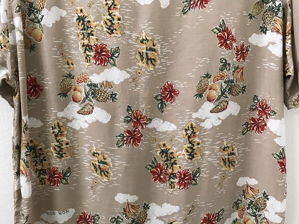 Mademoiselle Non Non Mademoiselle Non Non Japan Rayon Hawaiian Shirt Size US M / EU 48-50 / 2 - 12 Thumbnail