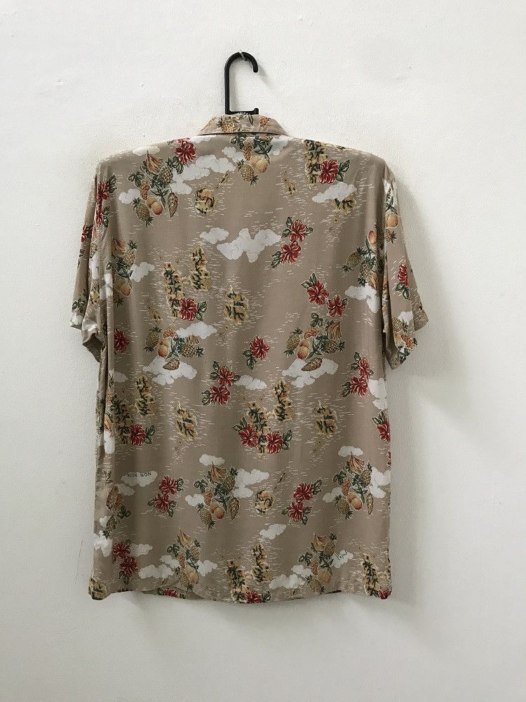 Mademoiselle Non Non Mademoiselle Non Non Japan Rayon Hawaiian Shirt Size US M / EU 48-50 / 2 - 10 Thumbnail
