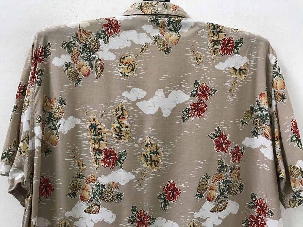 Mademoiselle Non Non Mademoiselle Non Non Japan Rayon Hawaiian Shirt Size US M / EU 48-50 / 2 - 13 Thumbnail