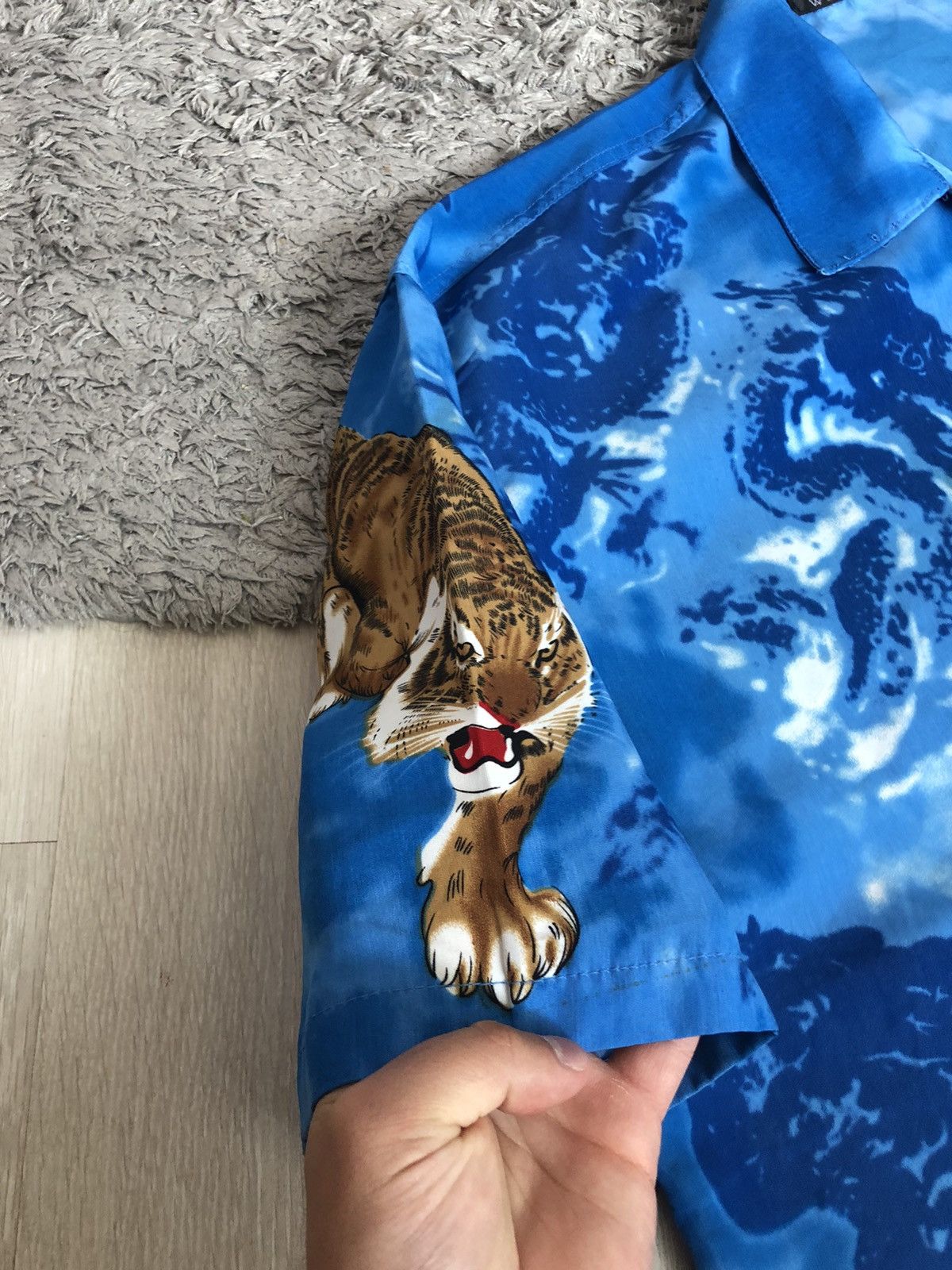 Japanese Brand × Vintage Vintage Japanese Style Tiger Dragon Print Short Sleeve Shirt Size US XXL / EU 58 / 5 - 3 Thumbnail