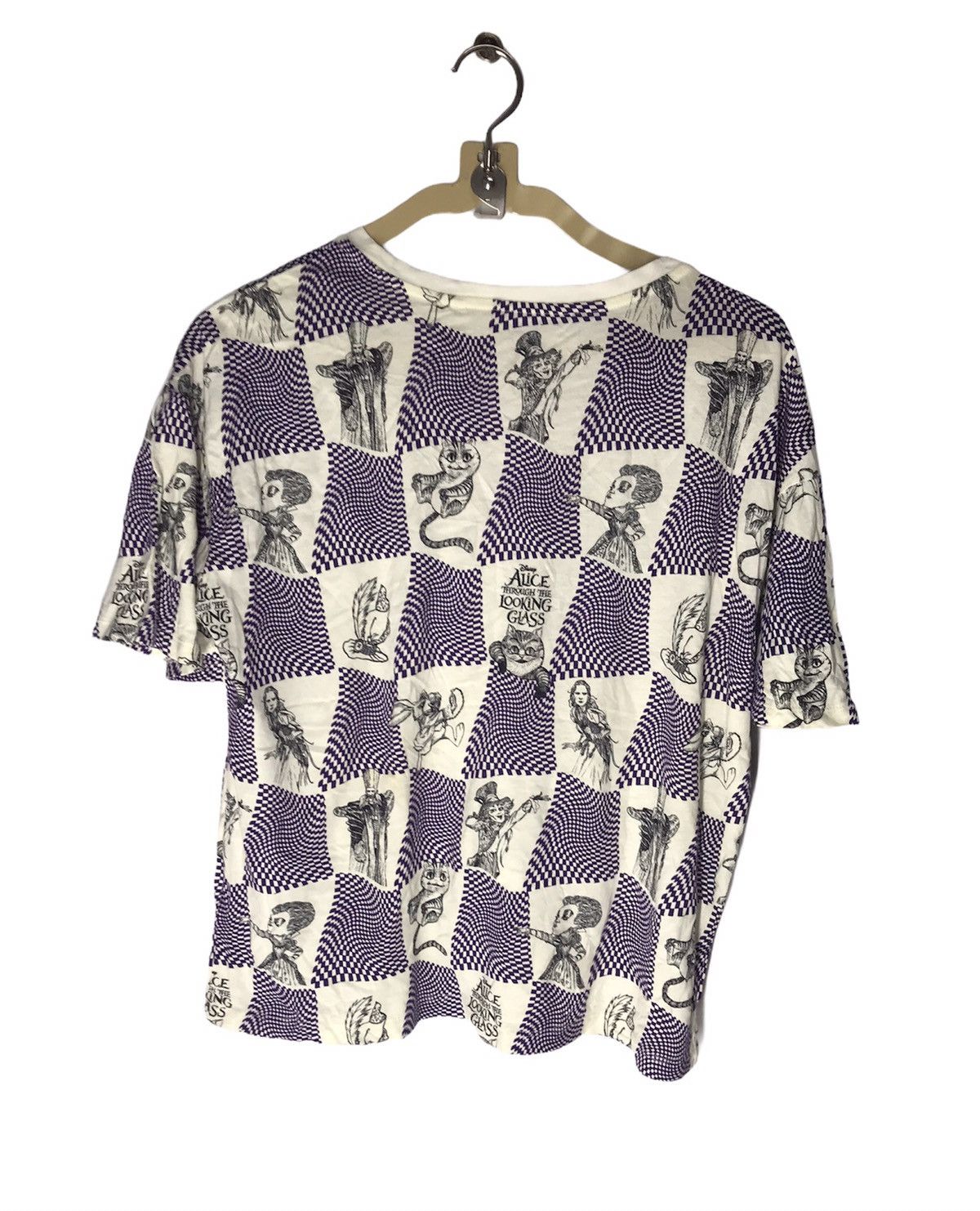 Disney × Uniqlo Fullprint tee Alice x ut new with tag Size US M / EU 48-50 / 2 - 2 Thumbnail