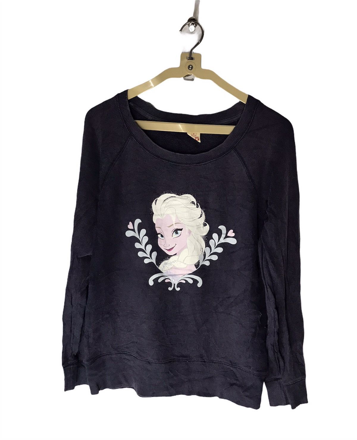 Disney × Uniqlo Frozen crewneck sweatshirt by ut x Disney Size US M / EU 48-50 / 2 - 1 Thumbnail