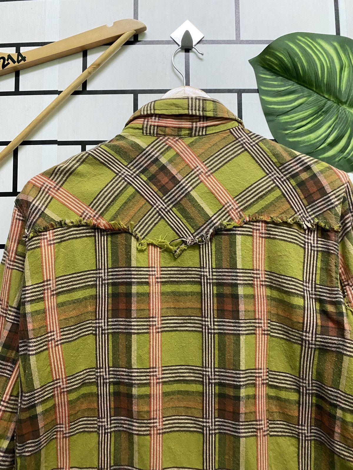 Designer × Japanese Brand × Vintage spon.G Checked Tartan Distressed Design Flannel Size US M / EU 48-50 / 2 - 12 Thumbnail