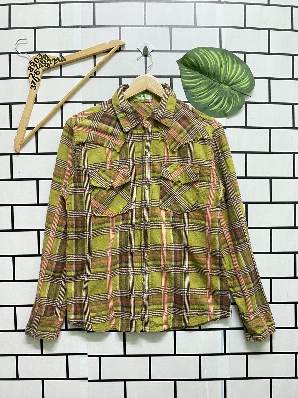 Designer × Japanese Brand × Vintage spon.G Checked Tartan Distressed Design Flannel Size US M / EU 48-50 / 2 - 1 Thumbnail
