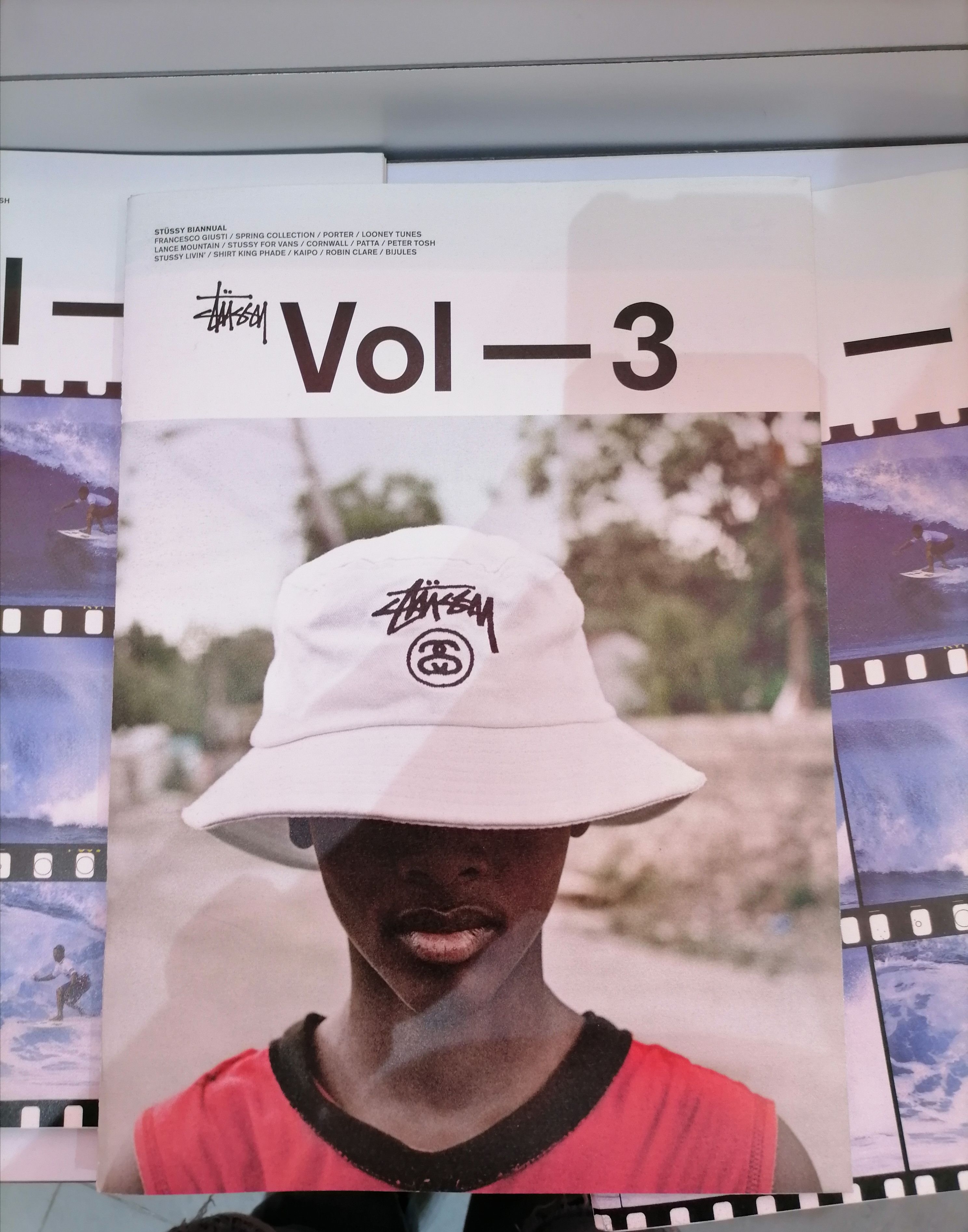 Stussy Rare Stussy Biannual Vol 3 Magazine Size ONE SIZE - 4 Thumbnail