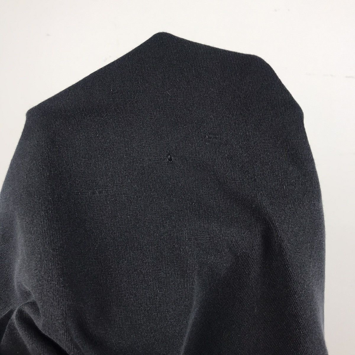 The Hundreds Distressed The Hundreds “Followers of the old school” Size US M / EU 48-50 / 2 - 8 Thumbnail