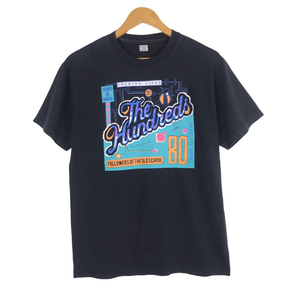 The Hundreds Distressed The Hundreds “Followers of the old school” Size US M / EU 48-50 / 2 - 1 Thumbnail
